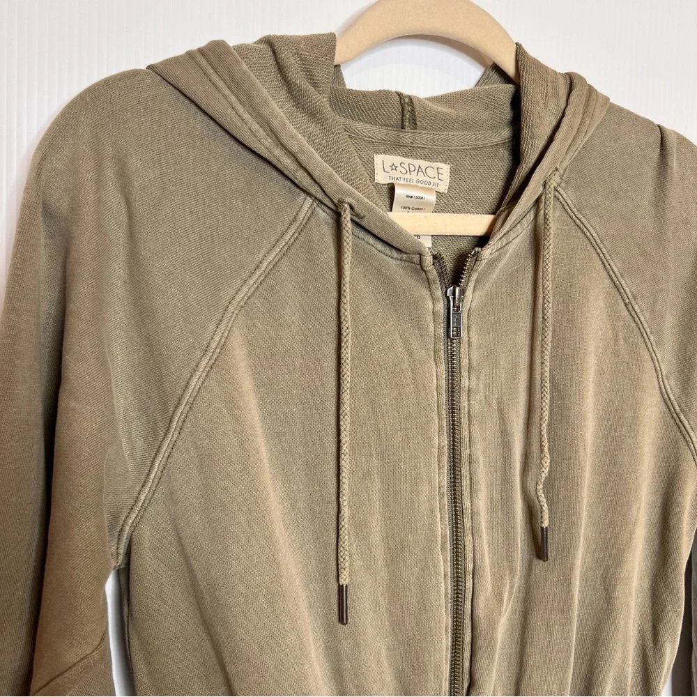 L*SPACE Stay Cool‎ Hooded Romper. Size XS